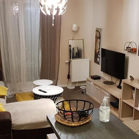 Apparemment Cosy Avec Parking Exterieur Gratuit Διαμέρισμα Aulnay-sous-Bois Εξωτερικό φωτογραφία