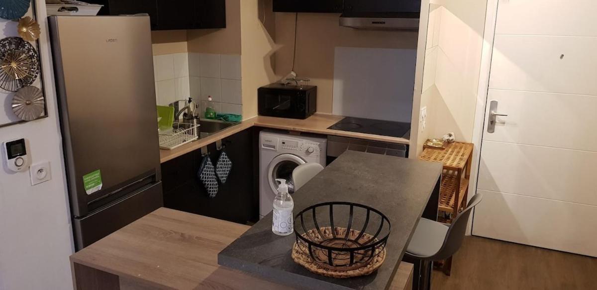 Apparemment Cosy Avec Parking Exterieur Gratuit Διαμέρισμα Aulnay-sous-Bois Εξωτερικό φωτογραφία